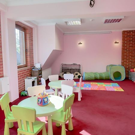 Hotel Szymbark Szymbark  Kültér fotó