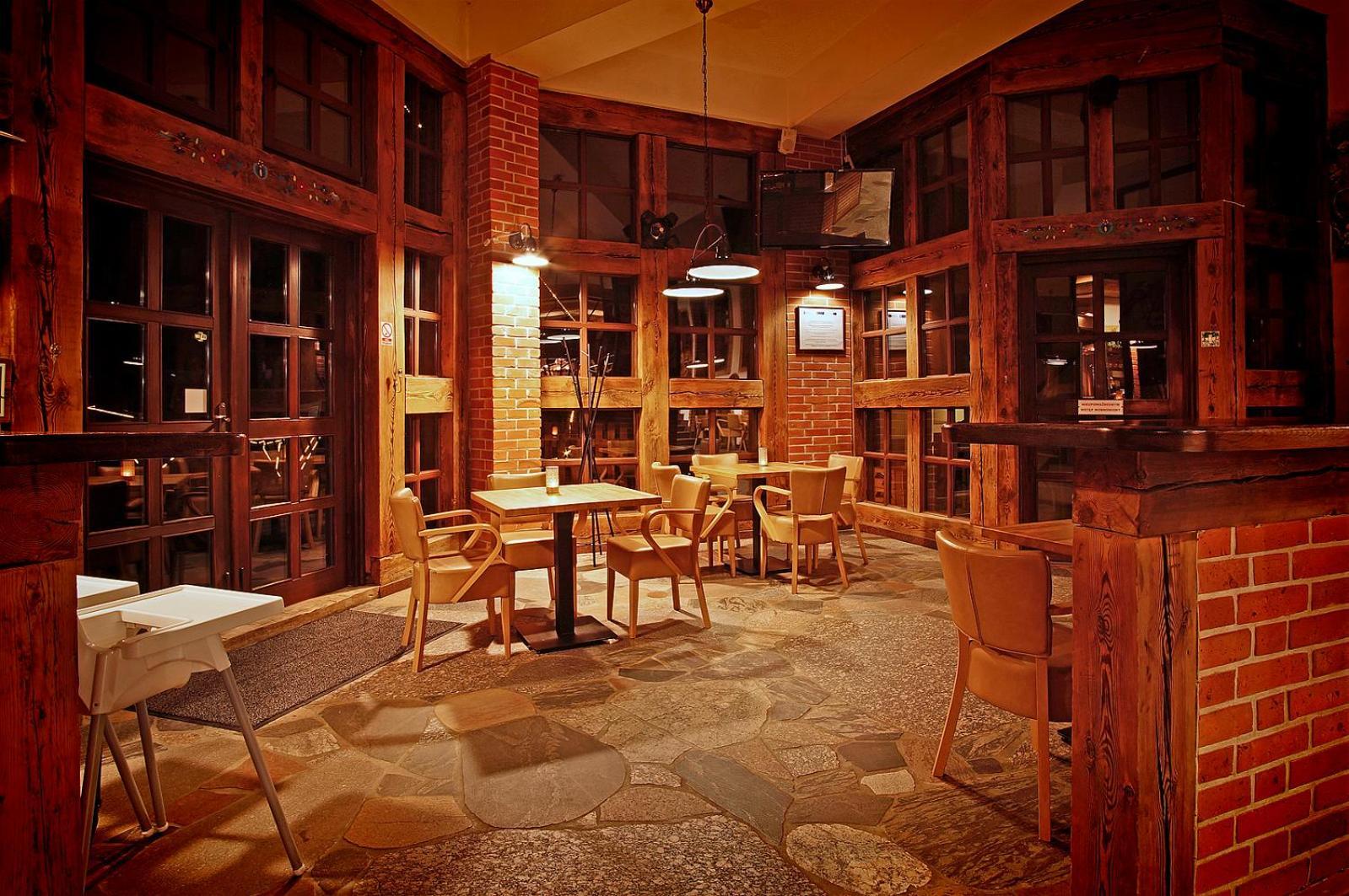 Hotel Szymbark Szymbark  Kültér fotó