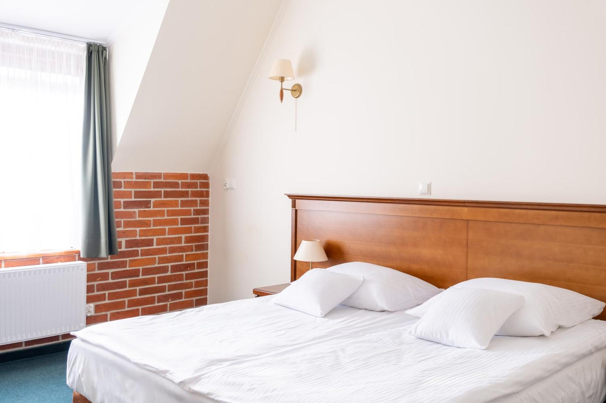 Hotel Szymbark Szymbark  Kültér fotó