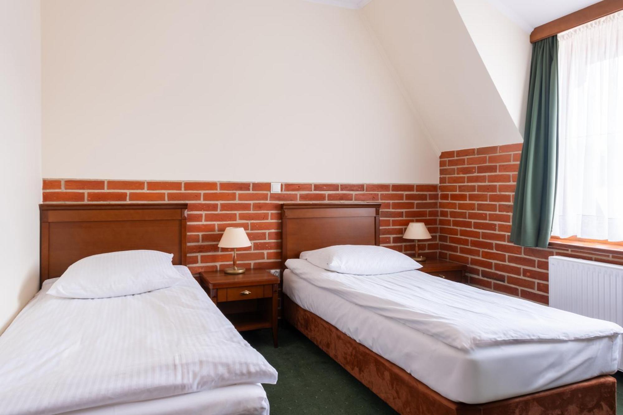 Hotel Szymbark Szymbark  Kültér fotó